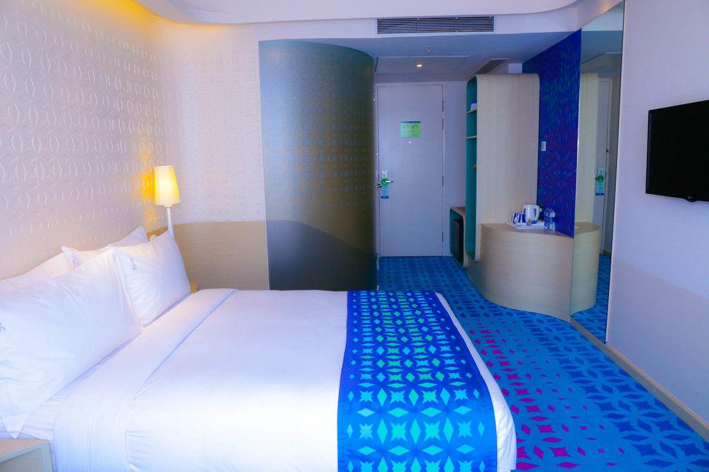 Fairfield By Marriott Gachibowli Hotel 4*