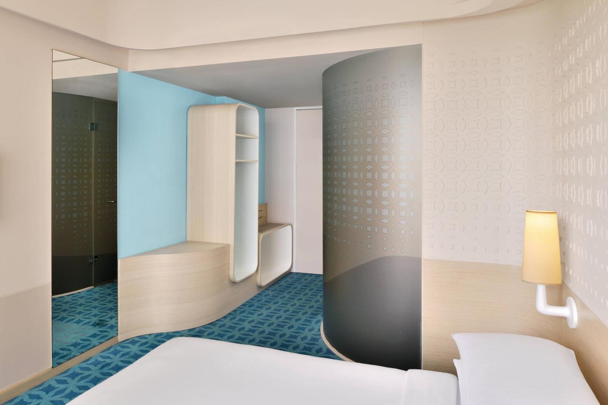 Fairfield By Marriott Gachibowli 4* Hyderabad