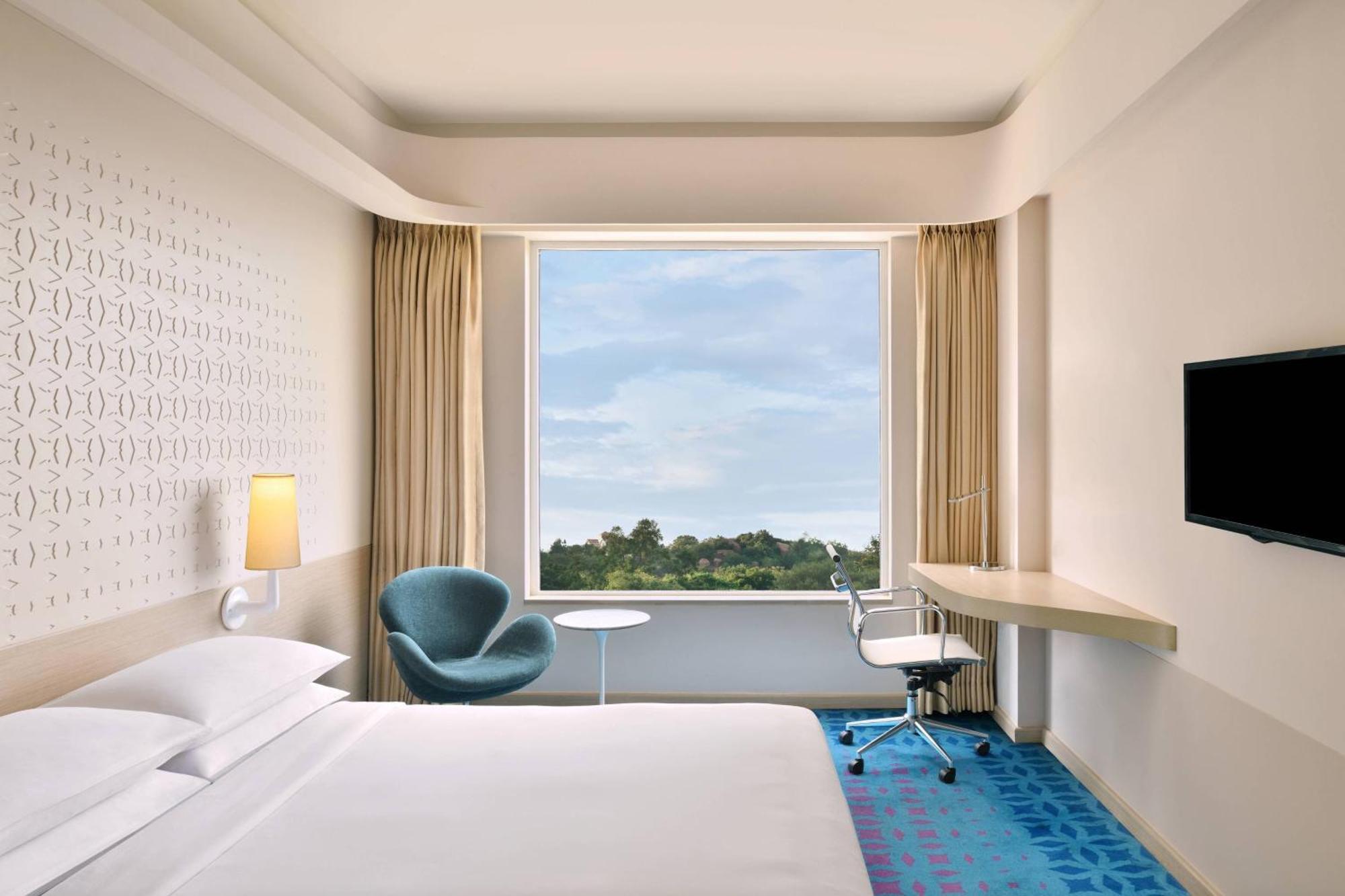 Fairfield By Marriott Gachibowli Hotel 4*
