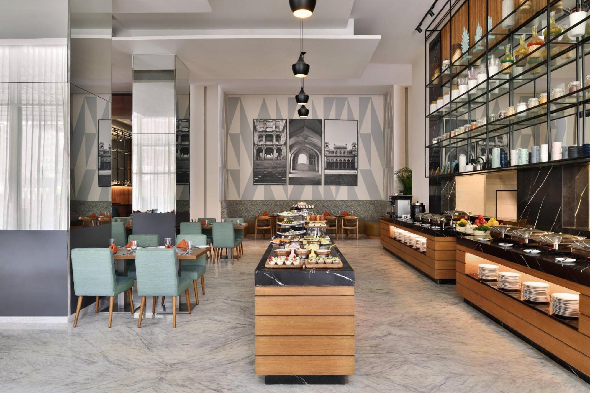 Fairfield By Marriott Gachibowli 4*